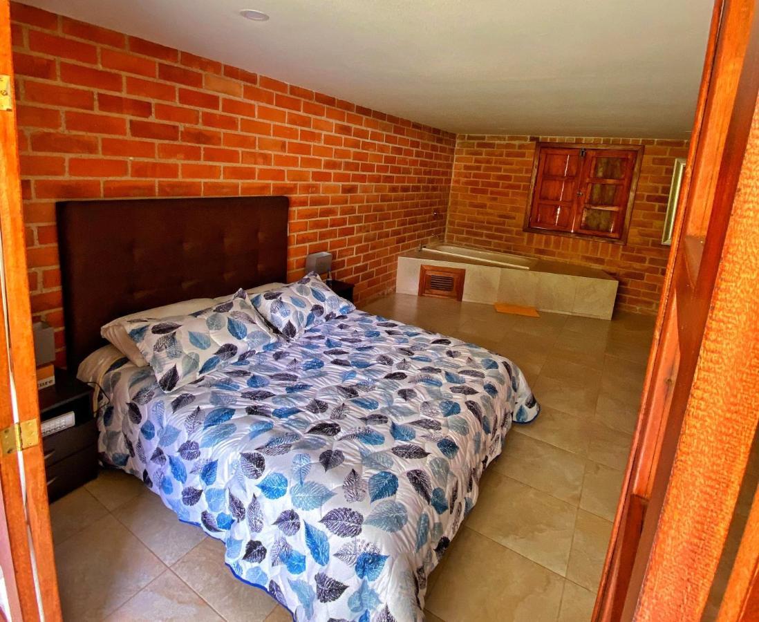 Finca Turistica De Alojamiento Rural Avalon Jardín Zewnętrze zdjęcie